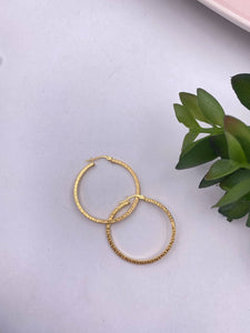 Argollas Cierre Italiano 30mm en Oro 18k