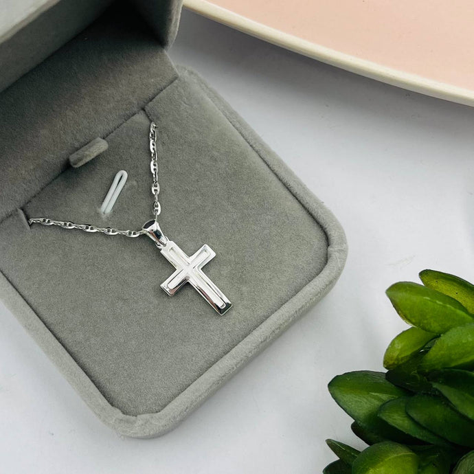 Cadena con Dije de Cruz Hueca en Plata 925