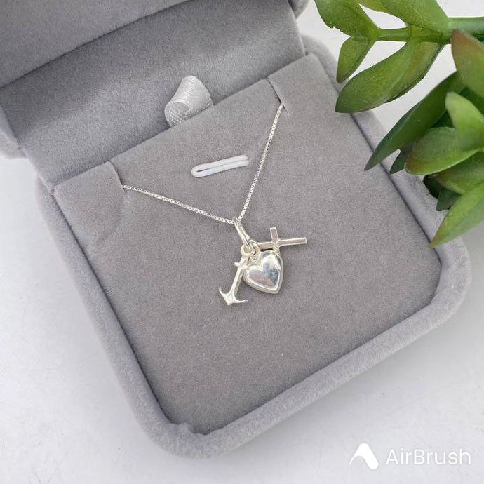 Cadena con Dije de Tres Gracias en Plata 925