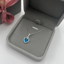Cargar imagen en el visor de la galería, Cadena con Dije de Corazón Azul Cielo 9x10mm en Plata 925
