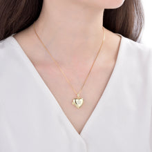 Cargar imagen en el visor de la galería, Cadena con Relicario de Corazon con Baño de Oro Plata (925)
