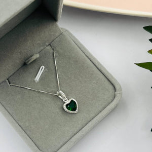 Cadena con Dije de Corazón Verde  9x10mm en Plata 925