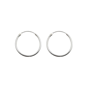 Argollas Lisas Cierre Clásico 18mm (1.2) en Plata 925