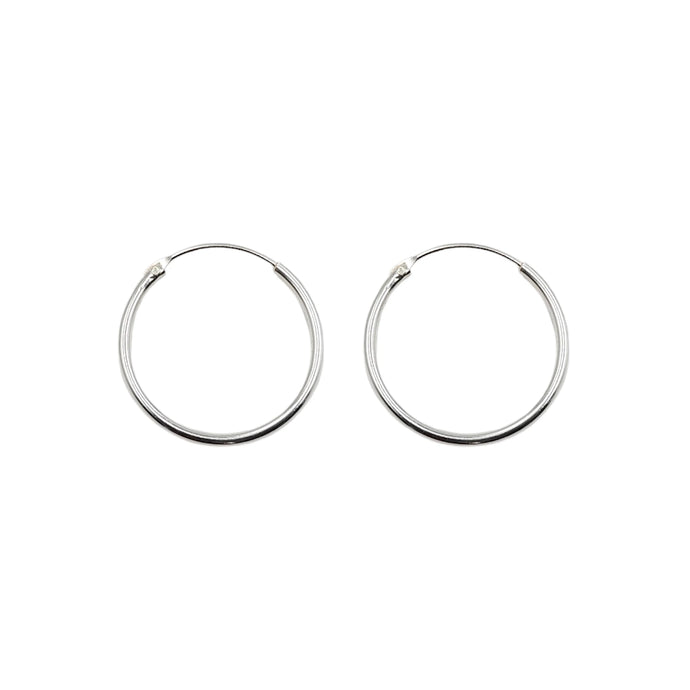 Argollas Lisas Cierre Clásico 18mm (1.2) en Plata 925
