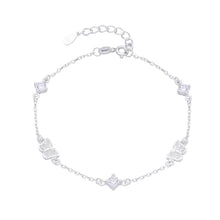 Cargar imagen en el visor de la galería, Pulsera de Mariposas y Punto Luz en Plata 925
