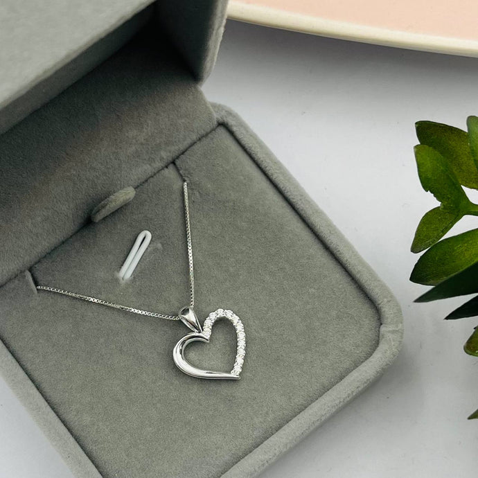 Cadena con Dije de Silueta de Corazón en Plata 925