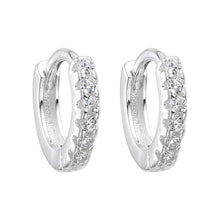 Cargar imagen en el visor de la galería, Argollas Huggies Modelo Alexia 10mm en Plata 925
