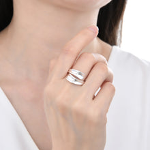 Cargar imagen en el visor de la galería, Anillo Ajustable Liso en Plata 925
