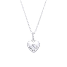 Cargar imagen en el visor de la galería, Gargantilla de Corazón con Punto Luz en Plata 925
