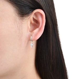 Argollas Huggies 10mm con Cruz en Plata 925