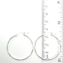 Cargar imagen en el visor de la galería, Argollas Diamantadas Cierre Clásico 30mm (1.5) en Plata 925
