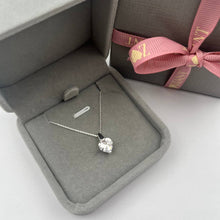 Cargar imagen en el visor de la galería, Cadena con Dije de Corazón Blanco 8mm en Plata 925
