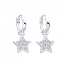 Cargar imagen en el visor de la galería, Argollas Huggies 12mm con Estrella en Plata 925
