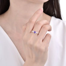 Cargar imagen en el visor de la galería, Anillo de Corazón con Circón Lila en Plata 925
