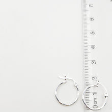 Cargar imagen en el visor de la galería, Argollas Diamantadas Cierre Italiano 14mm (1.5) en Plata 925
