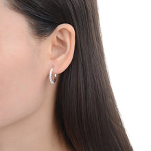 Cargar imagen en el visor de la galería, Argollas Cierre Italiano 16mm con Circones en Plata 925
