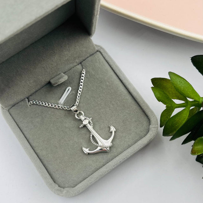 Cadena con Dije de Ancla en Plata 925
