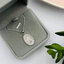 Cargar imagen en el visor de la galería, Cadena con Medalla Virgen La Milagrosa 15x22mm en Plata 925
