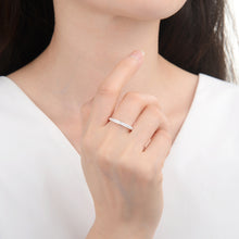Cargar imagen en el visor de la galería, Anillo Sin Fin Modelo Miranda en Plata 925
