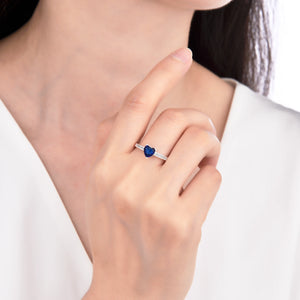 Anillo de Corazón Azul Con Circones en Plata 925