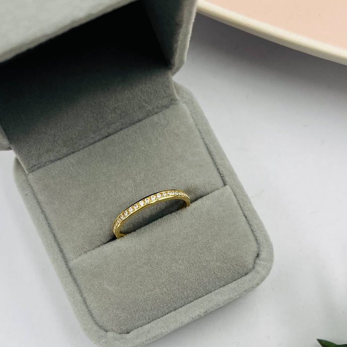 Anillo Medio Sin Fin en Oro 18k