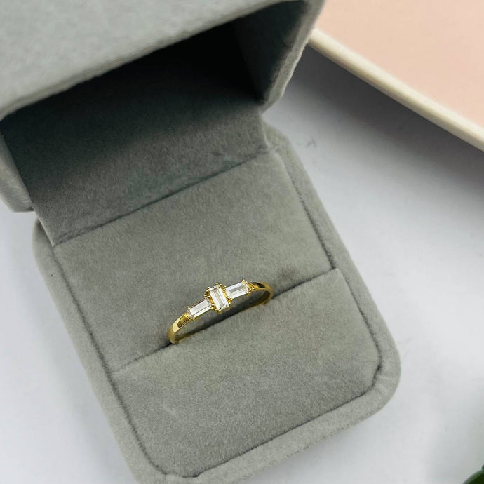 Anillo De Baguette  en Oro 18k
