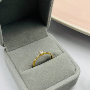 Anillo De Compromiso Modelo Karina en Oro 18k