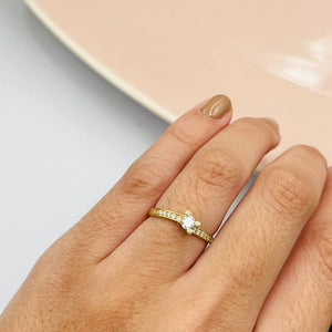 Anillo De Compromiso Modelo Carol en Oro 18k