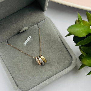 Cadena Con Dije de 3 Aros en Oro 18k