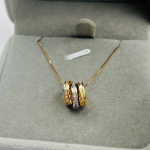 Cadena Con Dije de 3 Aros en Oro 18k