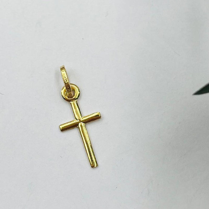 Dije de Cruz Lisa en Oro 18k