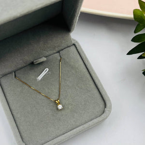 Cadena Con Dije De Punto De Luz 3mm En Oro 18k