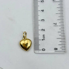 Cargar imagen en el visor de la galería, Dije De Corazón Modelo Karina en Oro 18k
