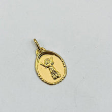 Cargar imagen en el visor de la galería, Medalla De Divino Niño En Oro 18k
