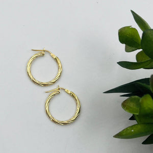 Argollas Entorchadas Cierre Italiano 18mm en Oro 18k