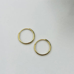 Argollas Huggies Lisas 16mm en Oro 18k