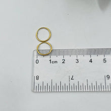 Cargar imagen en el visor de la galería, Argollas Lisas 12mm en Oro 18k
