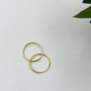 Argollas Lisas aguja 12mm en Oro 18k