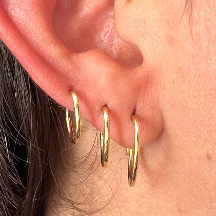 Set De Argollas Lisas Modelo 1 en Oro 18k
