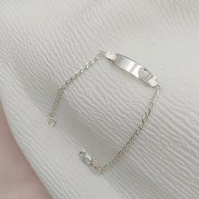 Cargar imagen en el visor de la galería, Esclava con Corazón Para bebé en Plata 925
